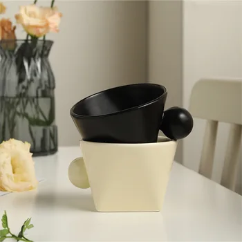 2023 Новая Персонализированная Керамическая кружка для воды в стиле Ins, Креативные Чашки высокого уровня для пар, Офисные кофейные кружки для завтрака