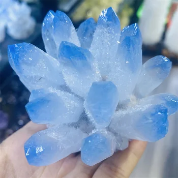 Sampel Bijih Cluster Kristal Quartz Biru Langit Temuan Baru Disembuhkan