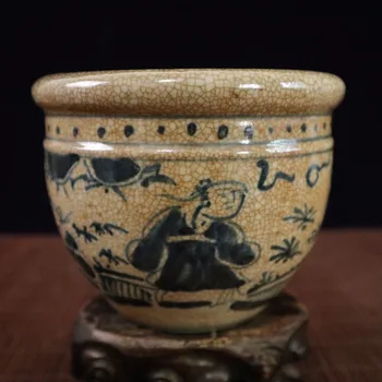 Коллекция культурных реликвий, открывающаяся сине-белым рисунком Arhat Jar
