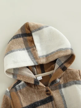 Фланелевая куртка в клетку с капюшоном для маленьких мальчиков и поясом на талии - стильная верхняя одежда для теплой и уютной зимней одежды